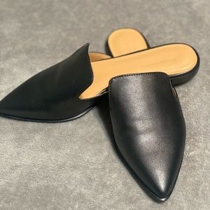 Banana Republic Mules